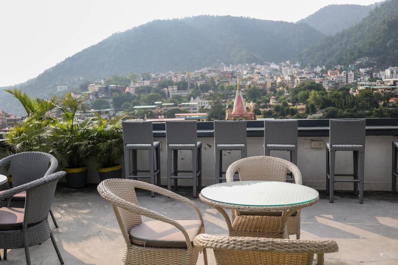 Bunkstay Coworking Hostel & Glamping Rishikesh Exterior photo